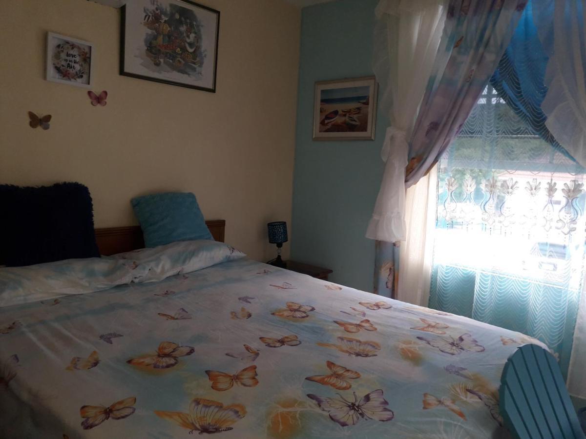 Seacastle Deluxe Studio Montego Bay Exterior photo